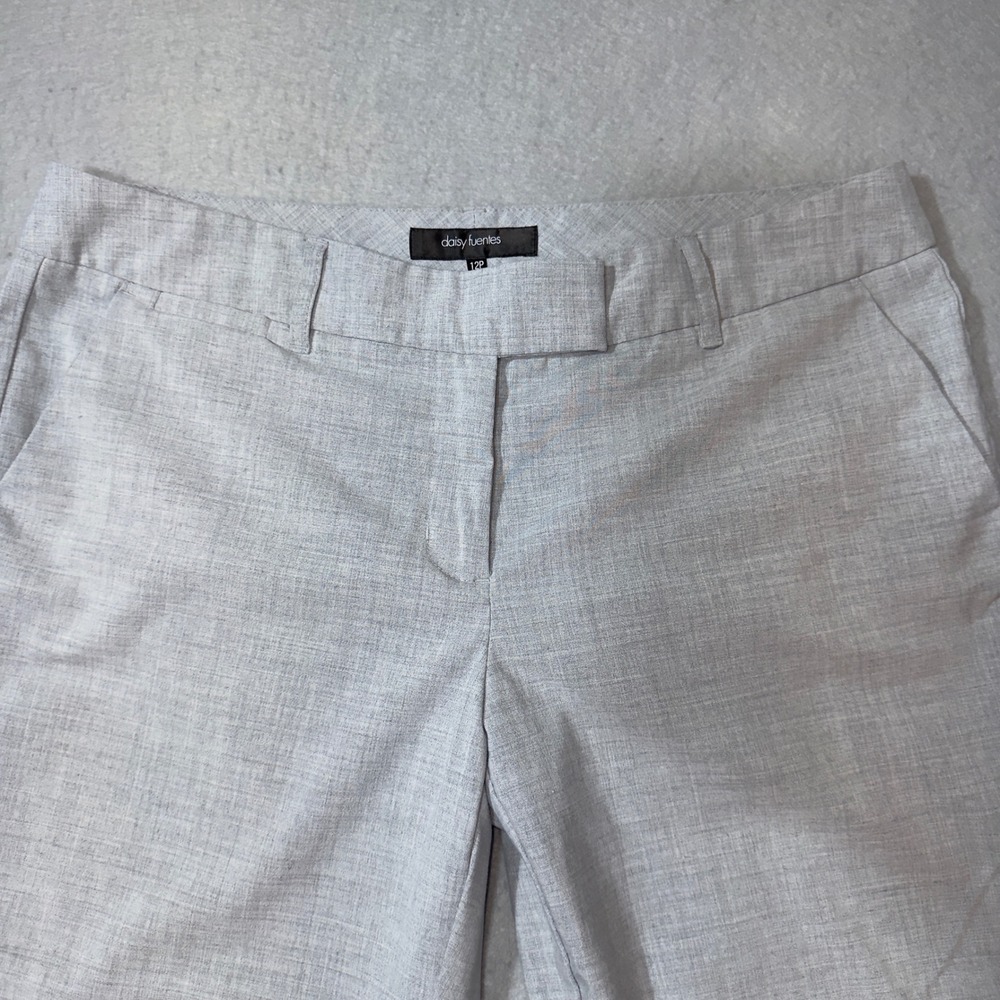 Daisy Fuentes Womens 12P Light Grey Heather Dress Pants Cropped Capris Stretch